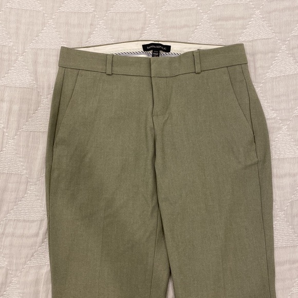 Banana Republic Logan Pant - Sage Green, Size 00P - Picture 3 of 7